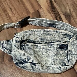 VTG Shane Acid Wash Fanny Pack